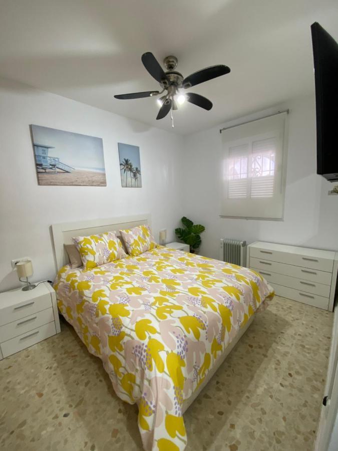 Precioso Apartamento En El Centro De Conil Para Familias, Parejas Y Grupos Conil De La Frontera Exterior foto